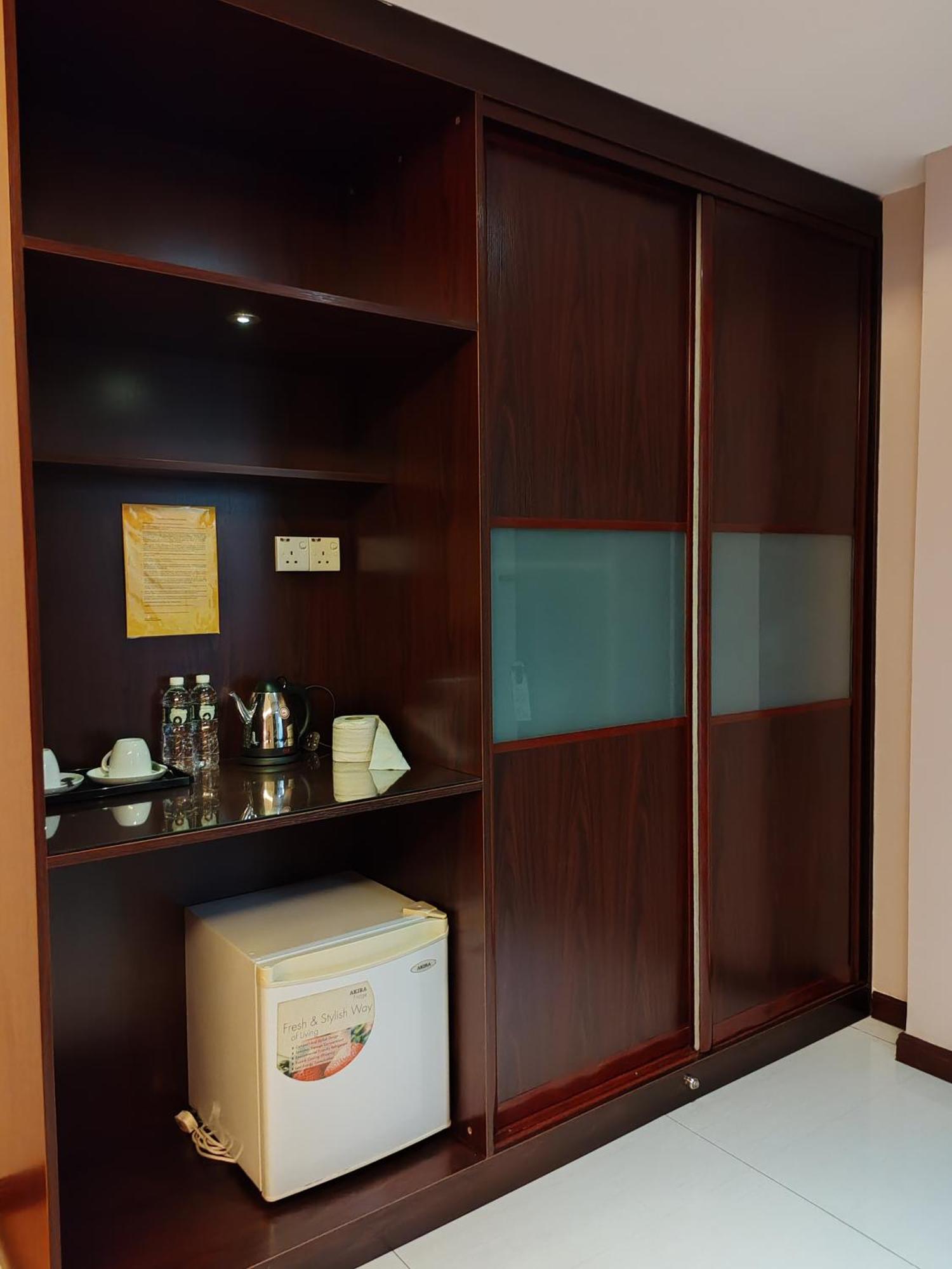 Hotel Prima سانداكان المظهر الخارجي الصورة