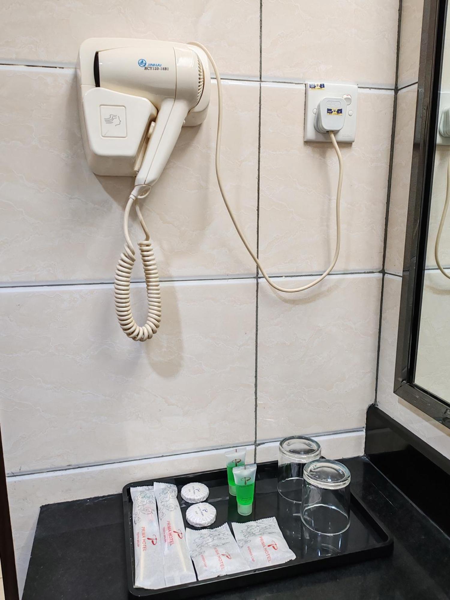 Hotel Prima سانداكان المظهر الخارجي الصورة