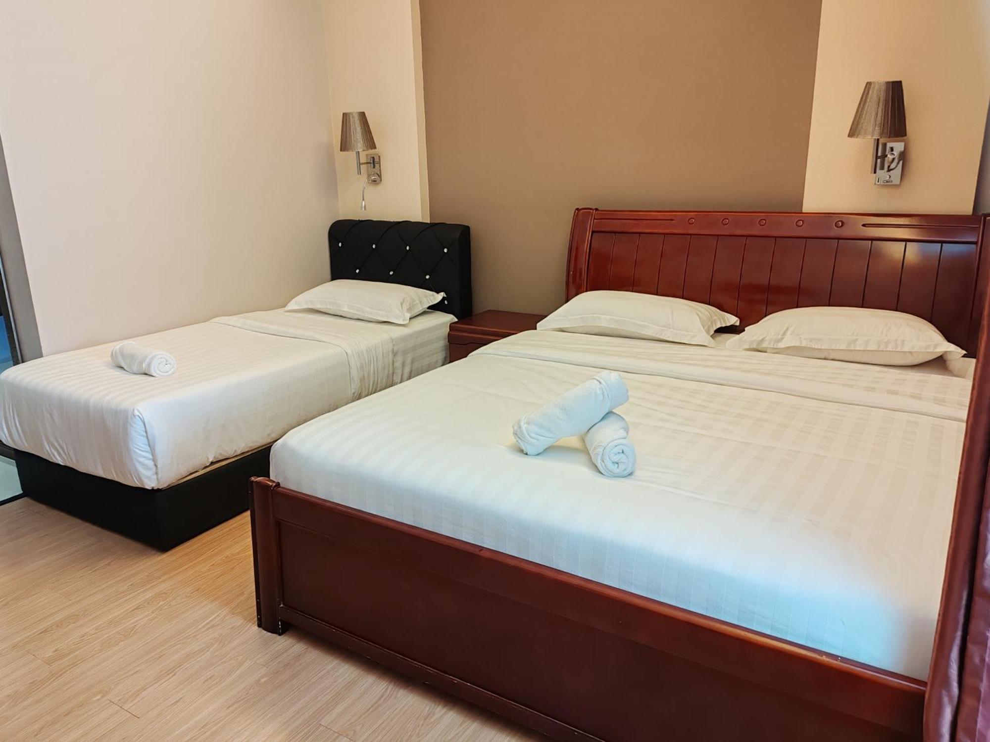 Hotel Prima سانداكان المظهر الخارجي الصورة